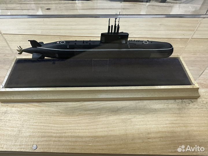 Модель Подводная лодка Амур 1650 1:400