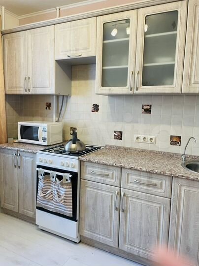 2-к. квартира, 58 м², 2/5 эт.