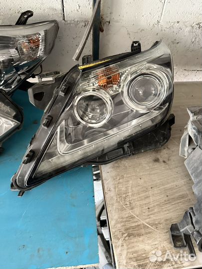 Фара lx570 afs