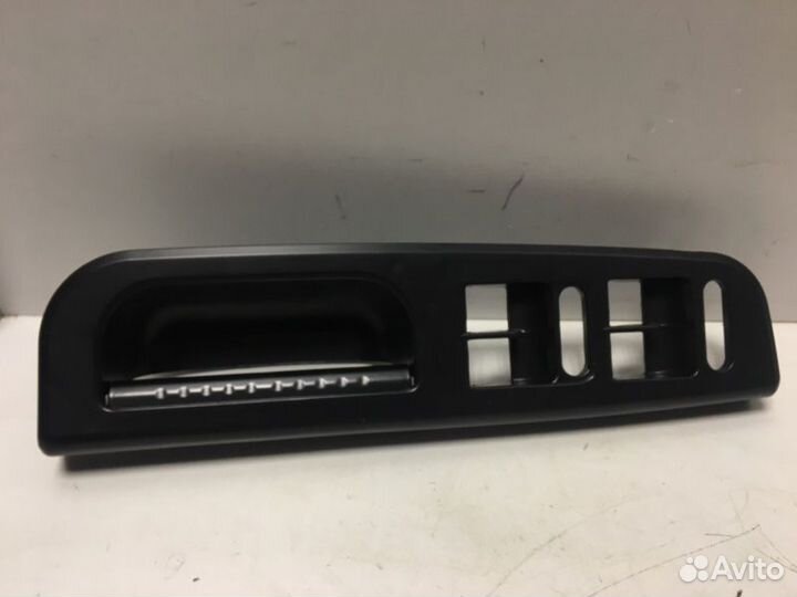 Накладка блока управления стеклоподъемниками