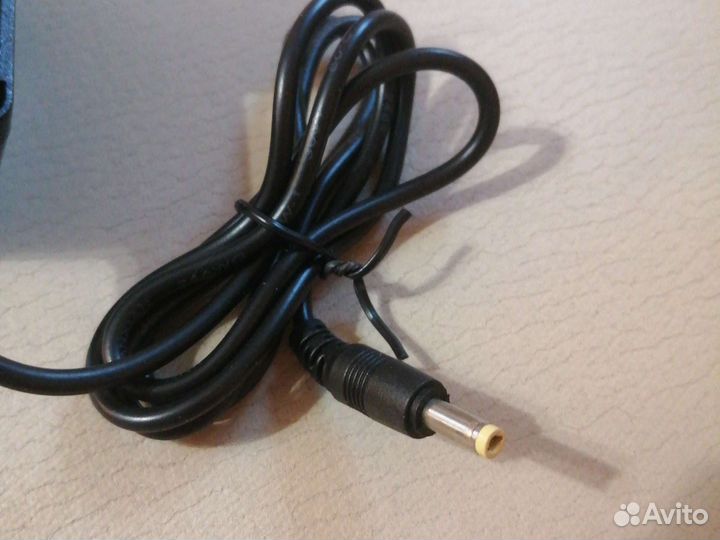 Блок питания 6 вольт 1 ампер тонометр omron