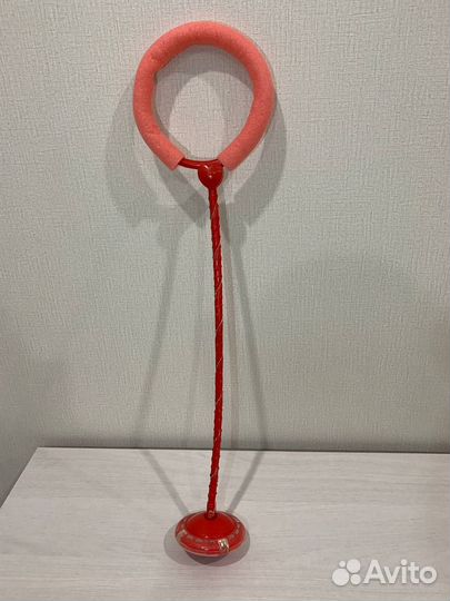 Скакалка на одну ногу со светящимся роликом