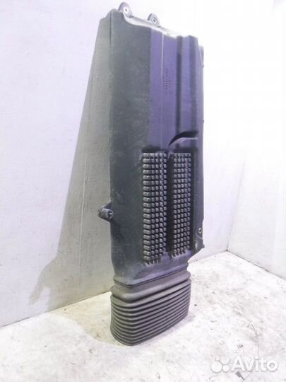 Патрубок воздушного фильтра