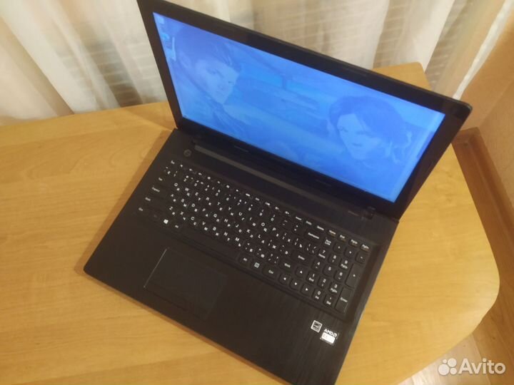 Отличный офисный ноутбук Lenovo