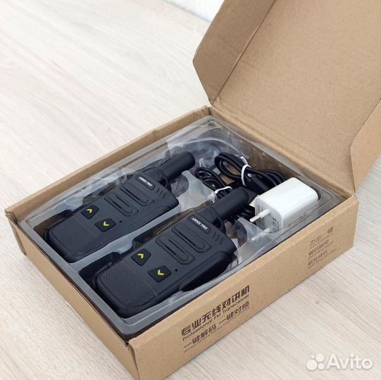 Рация с наушником, радиостанция с гарнитурой