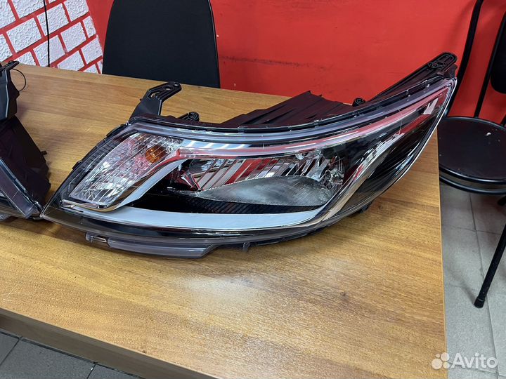 Фары Киа Рио 3