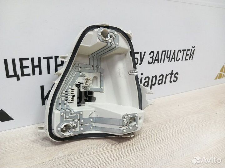 Плата фонаря левая Volkswagen Polo 5 612