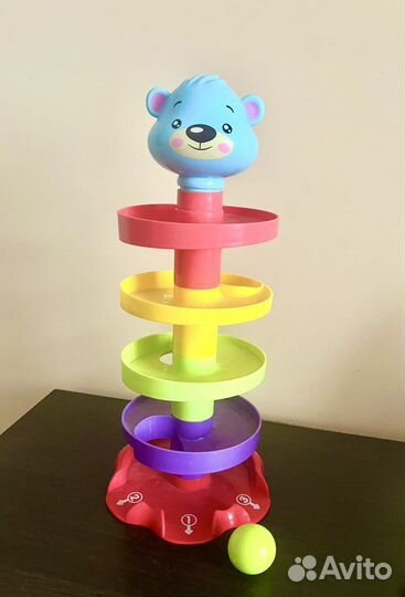 Развивающие игрушки горка с шариком