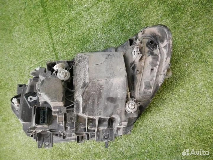 Фара правая BMW 1-Series