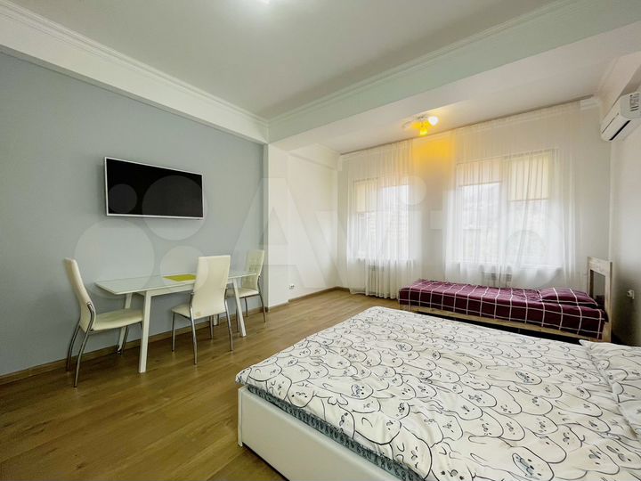 Квартира-студия, 35 м², 6/6 эт.