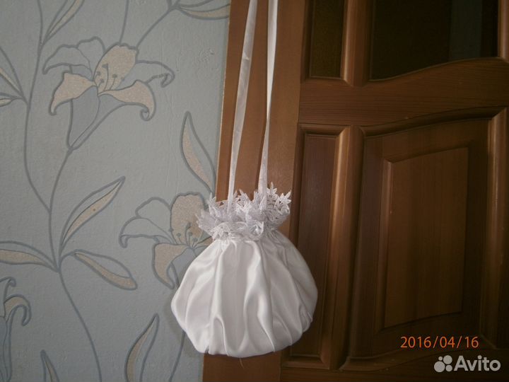 Сумка к свадебному платью