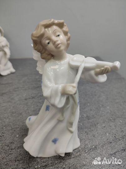 Статуэтка ангел