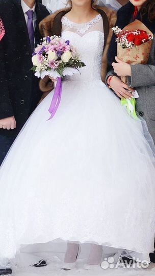 Свадебное платье