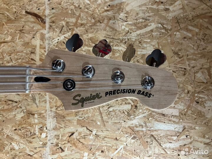 Бас-гитара Fender Squier PJ