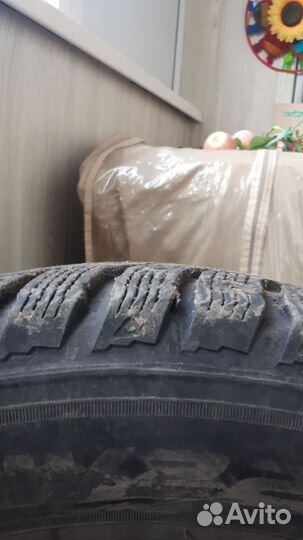 Kumho I'Zen KW22 215/60 R16 99T