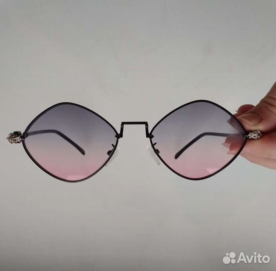 Солнцезащитные очки женские