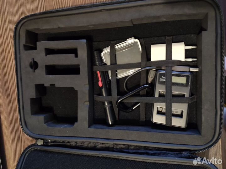 Камера GoPro Hero 4 Silver + комплект