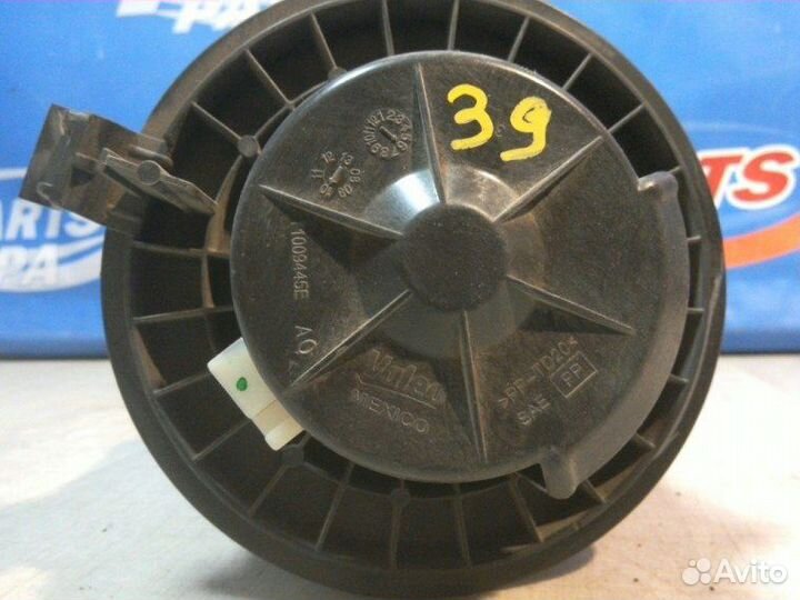 Моторчик печки отопителя Nissan Tiida C11 1.6