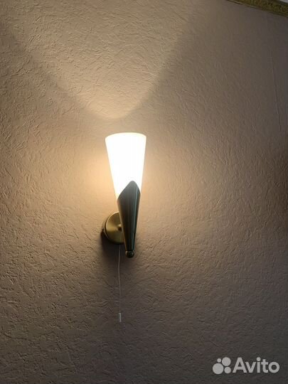 Светильник настенный