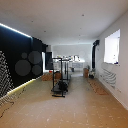 Торговая площадь, 47 м²