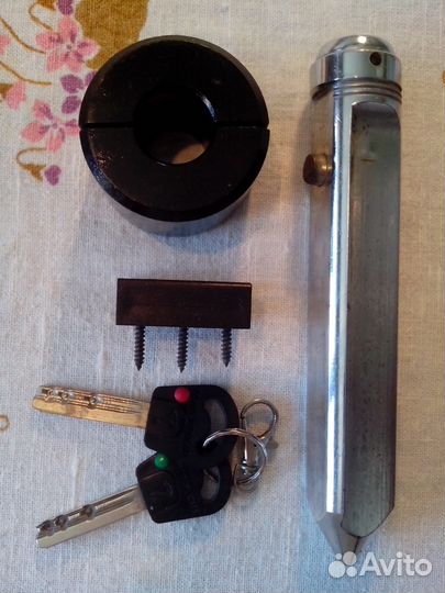 Замок рулевого вала Mul-T-Lock/Fortus