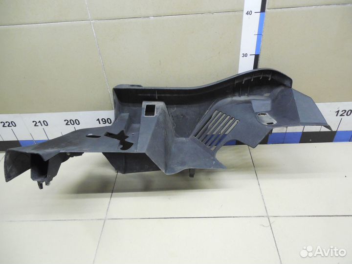 Направляющая шторки багажника Fusion 2002-2012