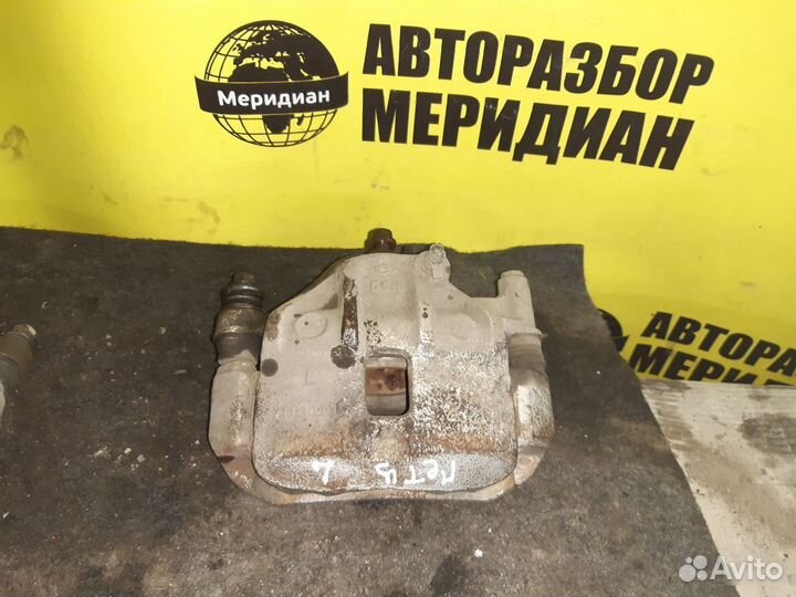 Суппорт передний Hyundai Getz v1.3 12v