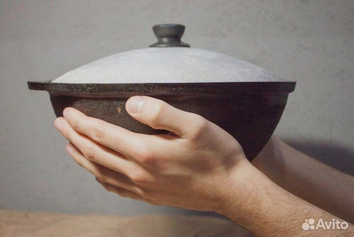 Казан чугунный