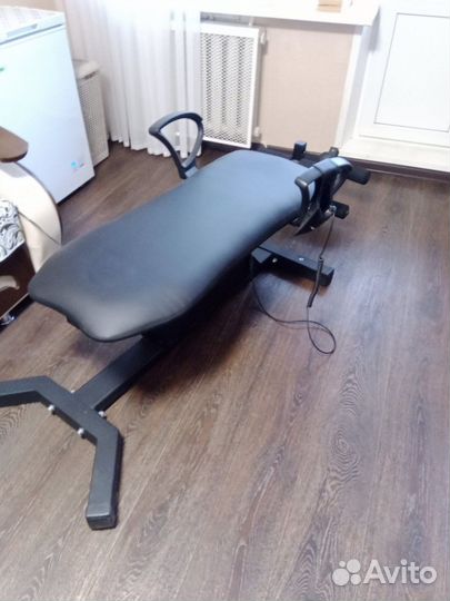 Инверсионный стол для спины