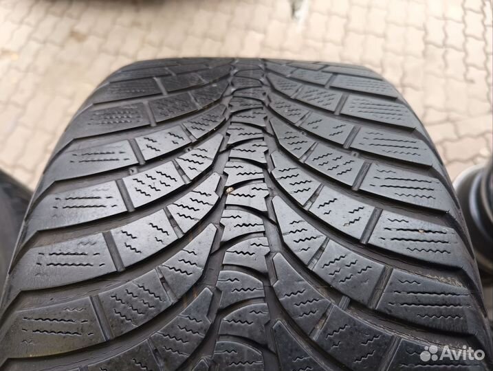 Kumho 722 245/40 R19 и 275/35 R19