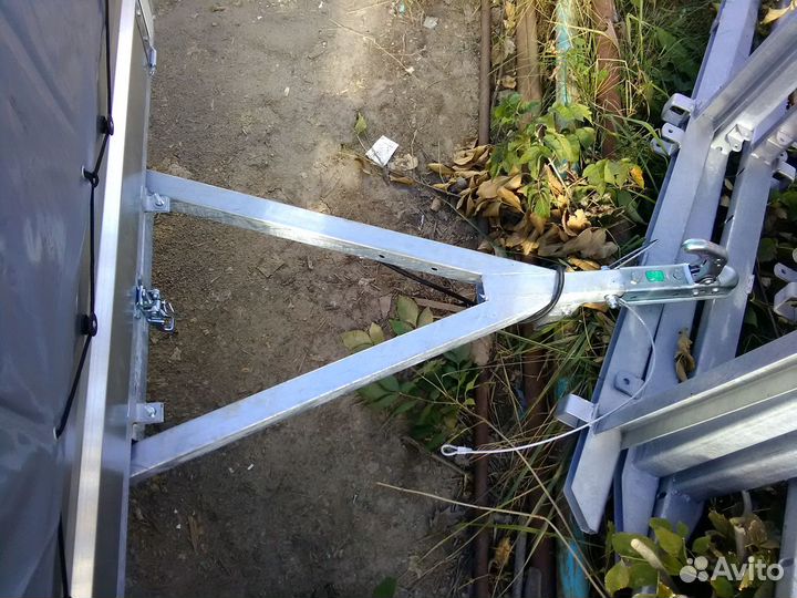 Прицеп легковой Титан