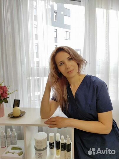 Массаж лица и тела, уходовые процедуры для женщин