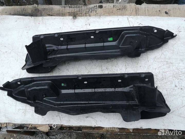 Накладка кожух моторного отсека BMW X5 F15