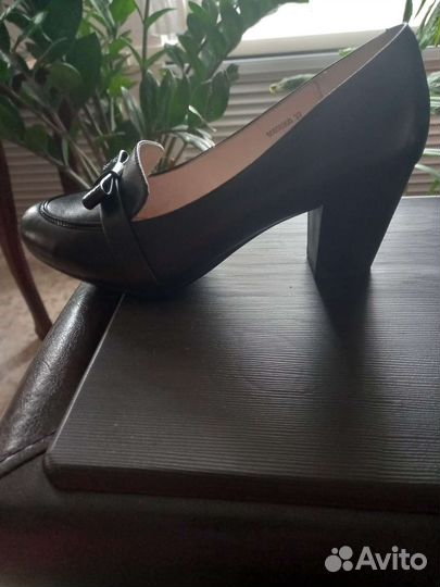 Туфли женские 37 размер натуральная кожа новые