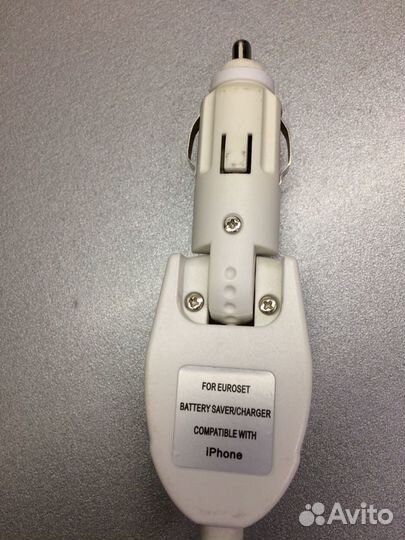 Качественная автомобильная зарядка для айфона 4-4S