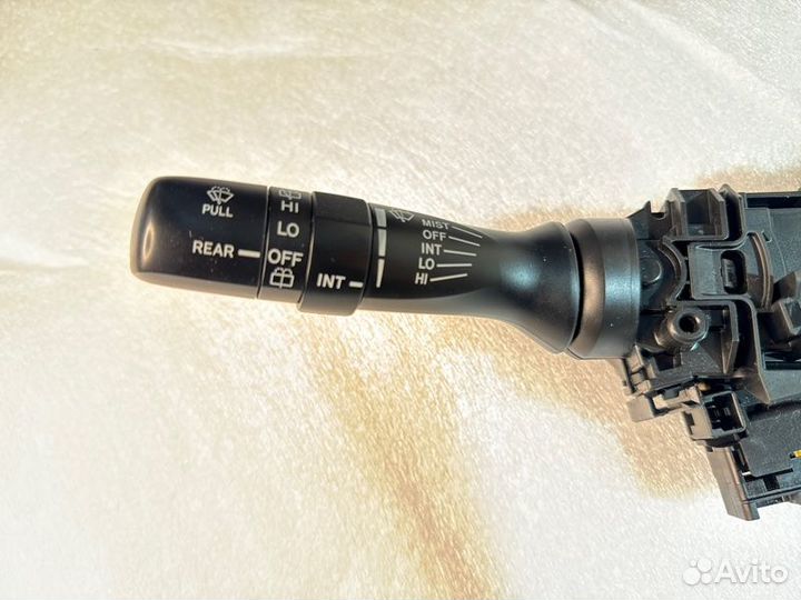 Блок подрулевых переключателей Toyota Corolla