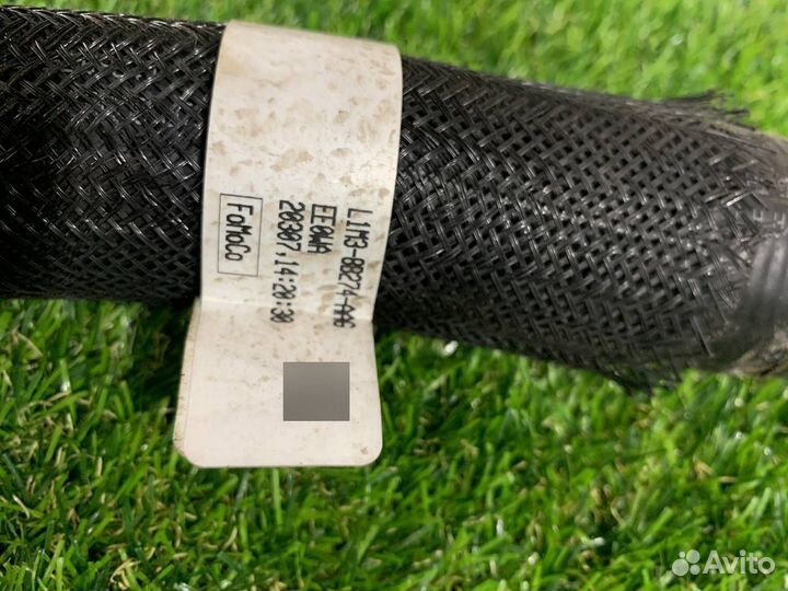 Патрубок охлаждения Ford Explorer 6 2021