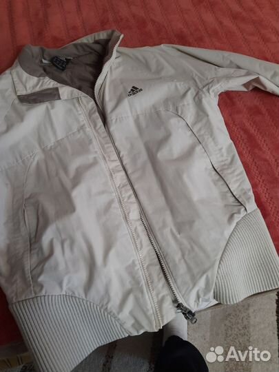Куртка женская весна 44,46р