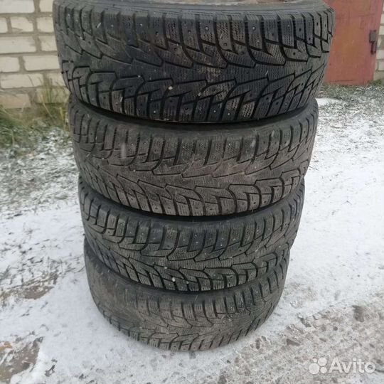 Hankook Winter I'Pike RS W419 205/60 R16 96T