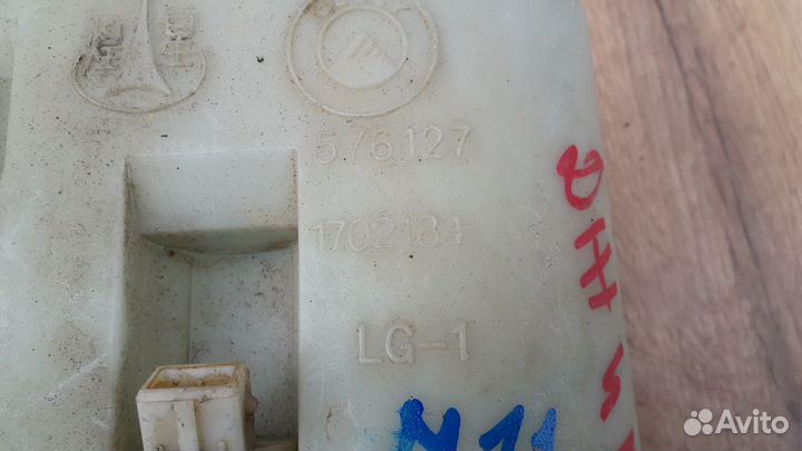 Бачок омывателя Geely MK 2011