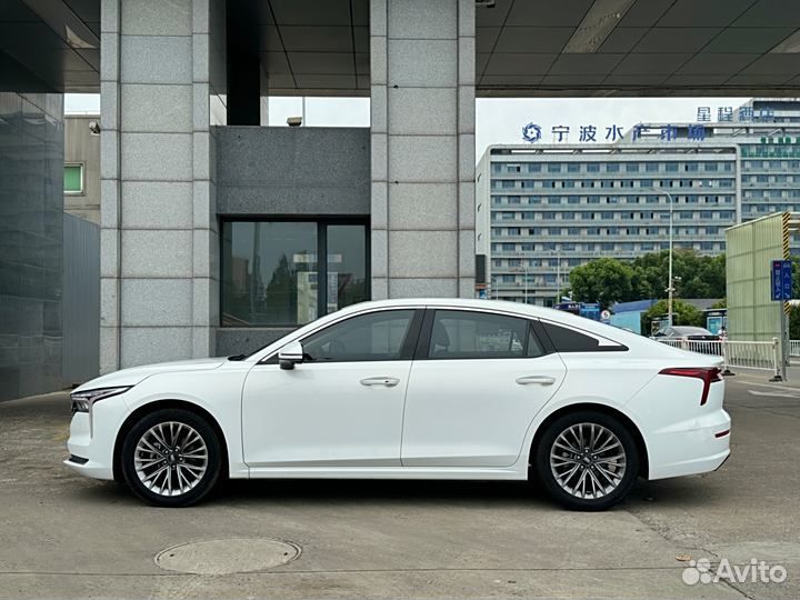 FAW Bestune B70 1.5 AMT, 2021, 10 000 км