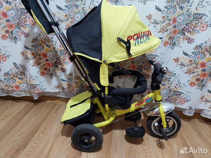 Детский 3х колесный велосипед с ручкой