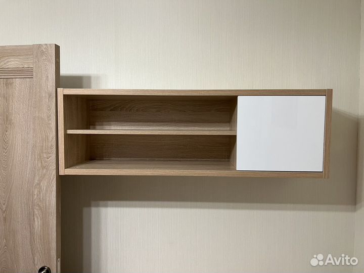 Полка настенная