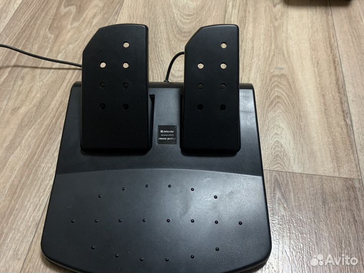 Игровой руль defender forsage drift GT