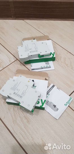 Диф. Автомат. Schneider 25A. EZ9D33625