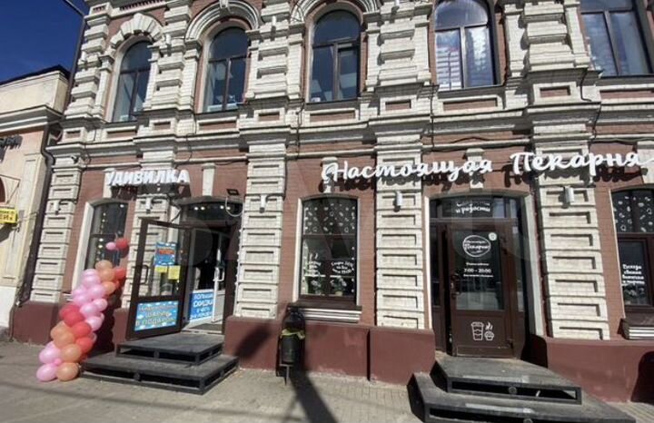 Центр,отдельный вход,остановка,высокий трафик 50м