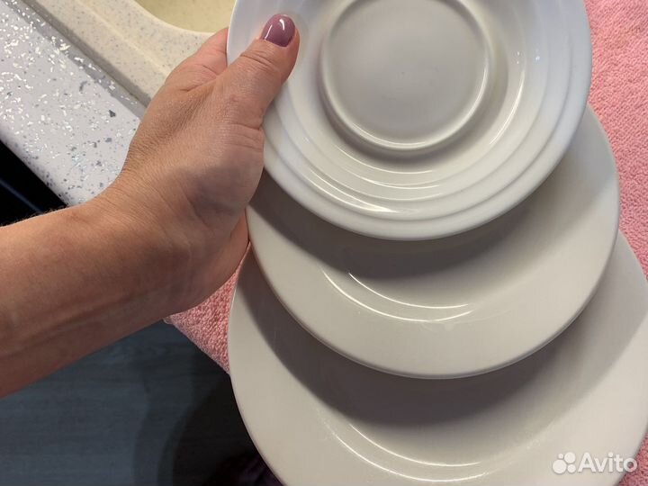 Набор столовой посуды 7 тарелок