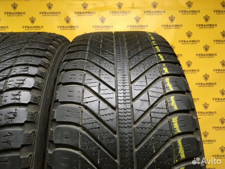 Goodyear Vector 4Seasons 235/55 R17 103H