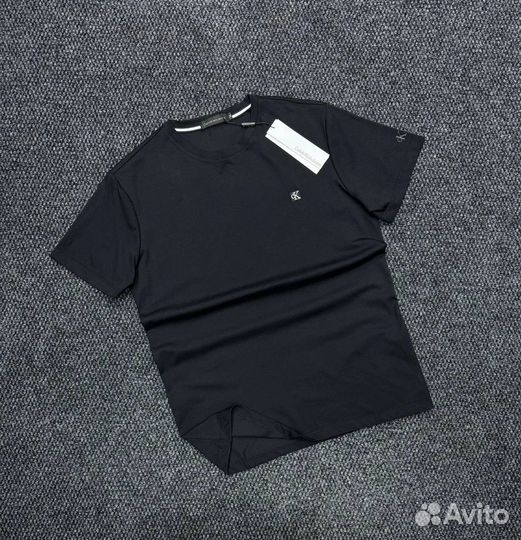 Футболка мужская Calvin Klein