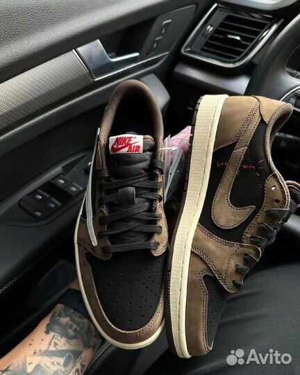 Кроссовки nike air jordan 1 low travis scott